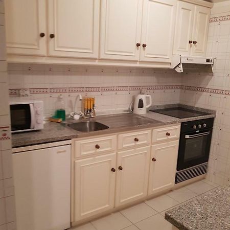 Mikes Beach Apartment 토레이라 외부 사진
